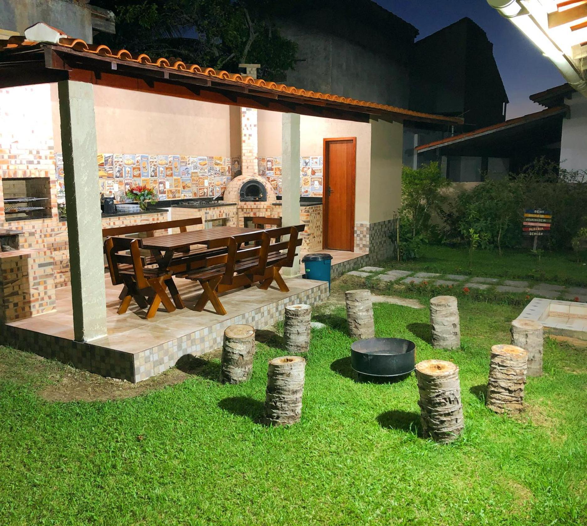 Casa Bem Espacosa Com Piscina, Campo De Futebol E Area Gourmet A Um Quarteirao Da Lagoa De Praia Seca 阿拉鲁阿马 外观 照片