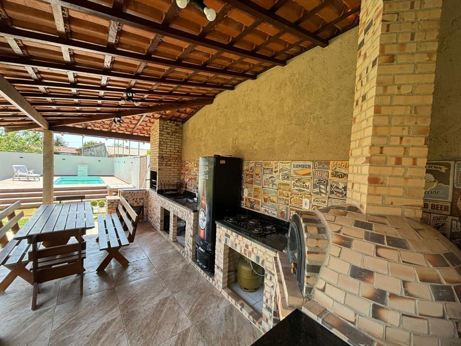 Casa Bem Espacosa Com Piscina, Campo De Futebol E Area Gourmet A Um Quarteirao Da Lagoa De Praia Seca 阿拉鲁阿马 外观 照片